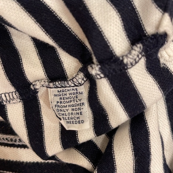 Vintage 90s Blue& White Striped Polo
Ralph Lauren Polo Shirt - Picture 7 of 8